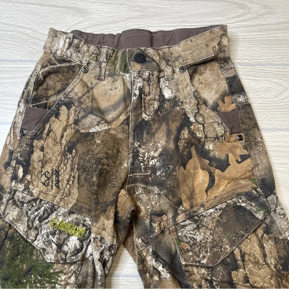 Magellan Outdoors Camo Realtree APX Hunting Camping Pants Boys Size Medium